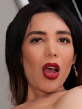 Bella De La Fuente