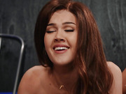 Daisy Taylor fucked in hot threesome in the bathroom