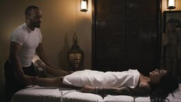 TS Eva Maxim gets a massage and a good anal dicking