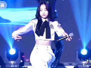 Jennifer Yvonne Lee 4