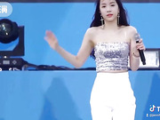 Jennifer Yvonne Lee 4