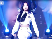 Jennifer Yvonne Lee 4