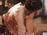 Asian ts geisha Kasey Kei gets a footjob