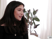 Gf shares TS Zariah Aura with journalist