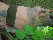 Sexy shemale takes a quick fuck in the forest