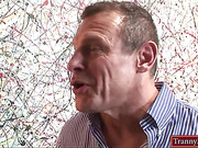 Sexy shemale Khloe Hart screwed in ass