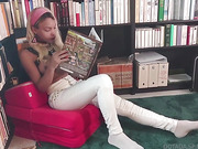 Super sexy trans blondie barebacks her man and squirt cum