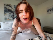 Young amateur shemale loves BBC stretching her tight asshole