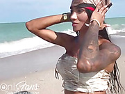 Big cock pervert tranny Laura Saenz cum on the beach