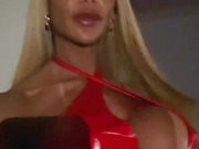 Leggy black tgirl loves getting balls deep anal fucked