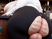 Mature TS Ruthie at the Pub!