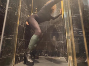 Lanachapelle - solo fun in hotel room shower