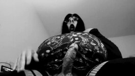 Voluptuous Shemale Karola_TS