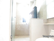 Big booty tgirl behind the scene